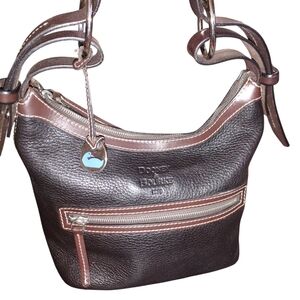 Dooney and Bourke black pebbled leather hobo saddle strap EUC